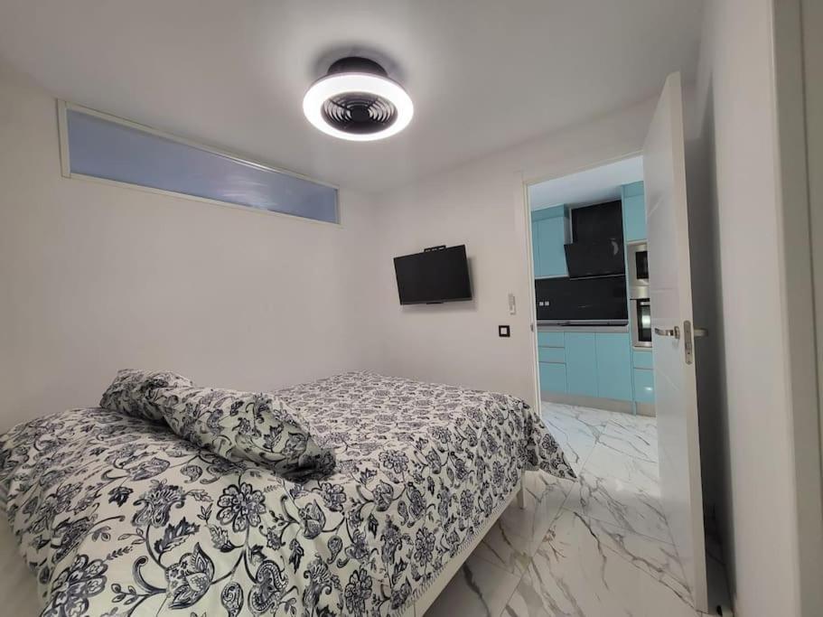 Las Canteras New 2 Bedrooms Flat At The Beach Parking Optional Las Palmas de Gran Canaria Bagian luar foto