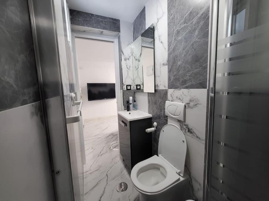 Las Canteras New 2 Bedrooms Flat At The Beach Parking Optional Las Palmas de Gran Canaria Bagian luar foto